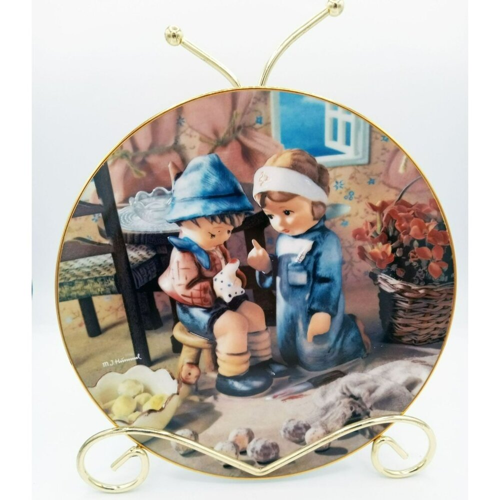MJ Hummel Tender Loving Care Plate 1989 Little Companions Limited Edition L4742